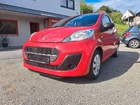 Gebraucht Peugeot 107 Access 68 PS (50 kW) 2014 Rot Kleinwagen