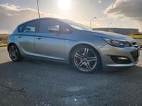 Gebraucht Opel Astra 116 PS (85 kW) 2013 Silber Limousine