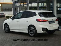Gebraucht BMW 220 Active Tourer Performance 150 PS (110 kW) 2025 Weiß Van / Kleinbus