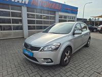 Second-hand Kia Ceed 90 CP (66 kW) 2010 Argintiu Hatchback