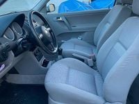 Gebraucht VW Polo 75 PS (55 kW) 2001 Silber Kleinwagen