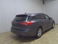 Gebraucht Ford Focus Cool & Connect 120 PS (88 kW) 2020 Grau Limousine