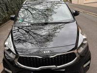 Gebraucht Kia Carens 141 PS (103 kW) 2016 Schwarz Van / Kleinbus