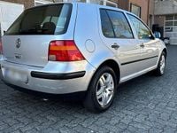 Gebraucht VW Golf IV 104 PS (76 kW) 2002 Silber Kleinwagen