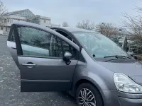 Usado Renault Modus Dynamique 111 CV (81 kW) 2009 Gris Monovolumen