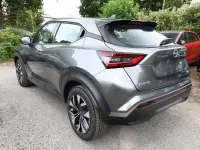 Neu Nissan Juke Acenta 143 PS (105 kW) 2025 Dark grey SUV
