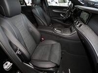 Second-hand Mercedes E200 AMG line 197 CP (144 kW) 2024 Negru Break