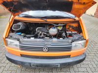 Second-hand VW Transporter 68 CP (50 kW) 1996 Portocaliu Van