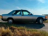 Gebraucht Mercedes 190 90 PS (66 kW) 1993 Silber Limousine