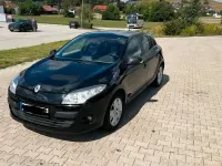 Gebraucht Renault Mégane III Authentique 101 PS (74 kW) 2011 Schwarz Limousine