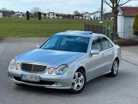 Gebraucht Mercedes E270 177 PS (130 kW) 2002 Silber Limousine