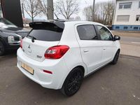 Gebraucht Mitsubishi Space Star Diamant Edition 80 PS (58 kW) 2020 Weiß Limousine