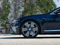 Neu Bentley Continental 680 PS (500 kW) 2026 Blau