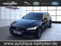 Gebraucht Volvo V60 Plus 455 PS (334 kW) 2022 Onyx black (metallic) Kombi