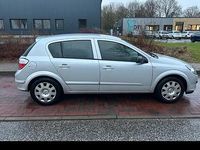 Gebraucht Opel Astra 90 PS (66 kW) 2007 Silber Kleinwagen