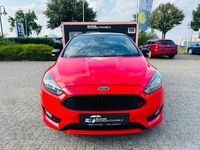 Gebraucht Ford Focus ST-Line 150 PS (110 kW) 2016 Rot Limousine