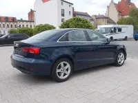 Gebraucht Audi A3 Basis 150 PS (110 kW) 2017 Blau Limousine