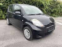 Gebraucht Daihatsu Sirion 69 PS (50 kW) 2008 Schwarz Kleinwagen