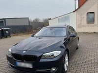 Gebraucht BMW 525 218 PS (160 kW) 2012 Blau Limousine
