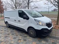 Gebraucht Renault Trafic Komfort 145 PS (106 kW) 2019 Weiß Van / Kleinbus