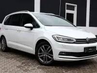 Gebraucht VW Touran Highline 150 PS (110 kW) 2022 Weiß Van / Kleinbus