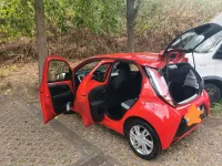 Gebraucht Toyota Aygo X-play 69 PS (50 kW) 2017 Rot Kleinwagen