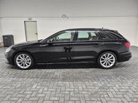 Gebraucht Audi A4 Ambiente 204 PS (150 kW) 2021 Brillantschwarz Kombi