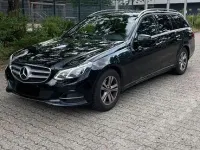 Gebraucht Mercedes E220 Avantgarde 170 PS (125 kW) 2015 Schwarz Limousine