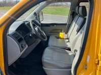 Gebraucht VW T5 105 PS (77 kW) 2011 Orange Van