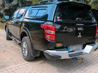 Gebraucht Mitsubishi L 180 PS (132 kW) 2016 Schwarz SUV