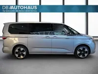 Gebraucht VW T7 Style 150 PS (110 kW) 2024 Silber Van