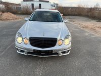 Gebraucht Mercedes E500 306 PS (225 kW) 2002 Silber Limousine