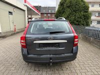 Second-hand Kia Ceed 126 CP (92 kW) 2009 Gri Hatchback