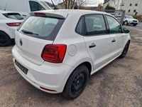 Gebraucht VW Polo Trendline 75 PS (55 kW) 2015 Weiß Limousine