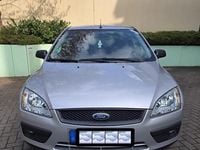 Second-hand Ford Focus 101 CP (74 kW) 2005 Argintiu Hatchback
