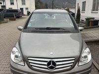 Gebraucht Mercedes B170 116 PS (85 kW) 2005 Silber Van / Kleinbus