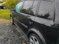 Gebraucht VW Touran Cross 140 PS (102 kW) 2009 Schwarz Van / Kleinbus