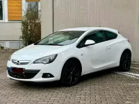 Gebraucht Opel Astra 131 PS (96 kW) 2012 Weiß Coupé