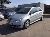 Gebraucht Mercedes B200 140 PS (102 kW) 2005 Silber Van / Kleinbus