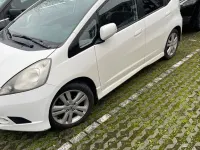 Gebraucht Honda Jazz Comfort 99 PS (72 kW) 2009 Weiß Kleinwagen