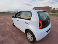 Second-hand VW up! 68 CP (50 kW) 2013 Albastru Hatchback