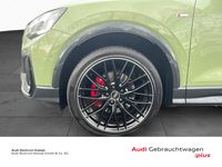 gebraucht Audi Q2 35 TDI qu. S line Matrix Navi Pano B&O Kamera