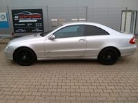 Gebraucht Mercedes CLK200 Avantgarde 163 PS (119 kW) 2003 Silber Coupé