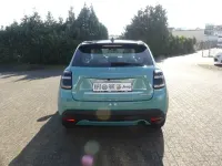 Neu Fiat 600 Icon 110 PS (80 kW) 2026 Blau SUV