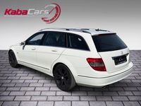 Gebraucht Mercedes C180 156 PS (114 kW) 2010 Weiß Kombi