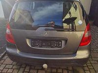 Gebraucht Mercedes A160 95 PS (69 kW) 2012 Silber Limousine