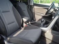 Gebraucht Hyundai i30 Edition 99 PS (72 kW) 2015 Grau Limousine