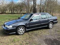 Używany Volvo S90 204 KM (150 kW) 1997 Czarny Sedan/Limuzyna