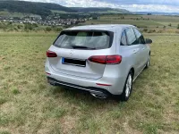 Gebraucht Mercedes B180 136 PS (100 kW) 2019 Silber Kleinwagen