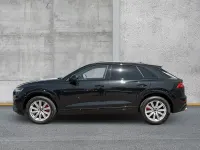 Gebraucht Audi SQ8 Ambiente 507 PS (372 kW) 2023 Schwarz SUV